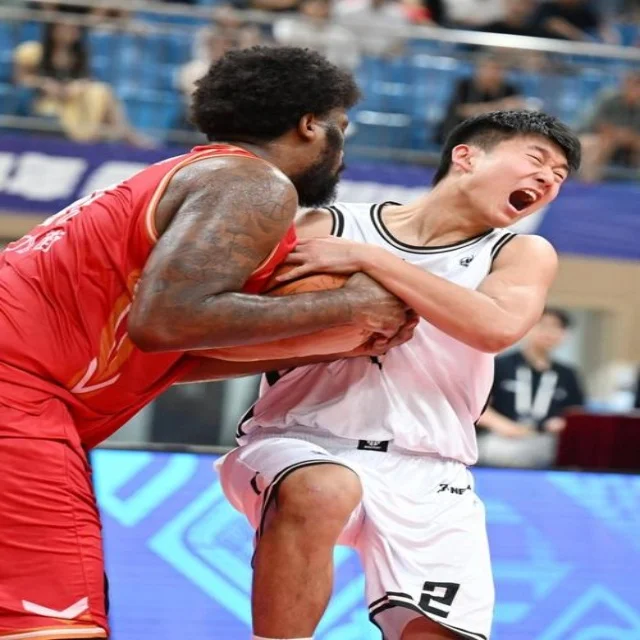 中超争冠集团赛程解析:第1113组竞争白热化